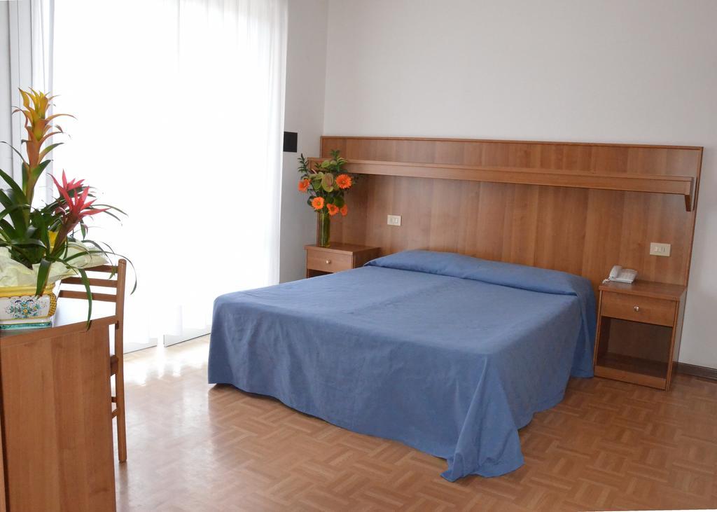 Hotel Aspe Bibione Room photo
